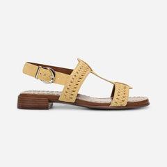 Nia Sandal