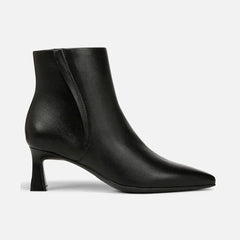 Deesha Bootie