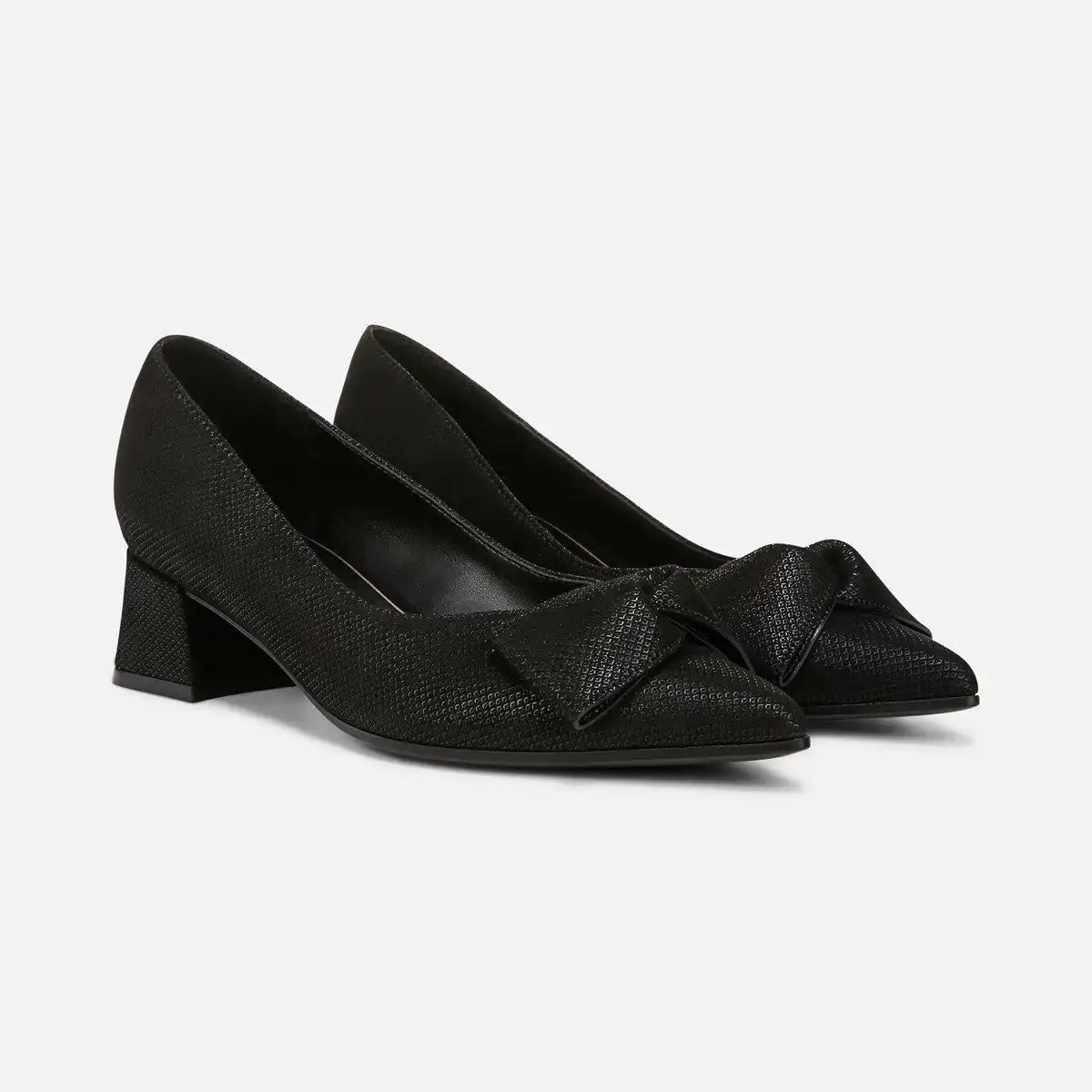 Mavis Bow Pump