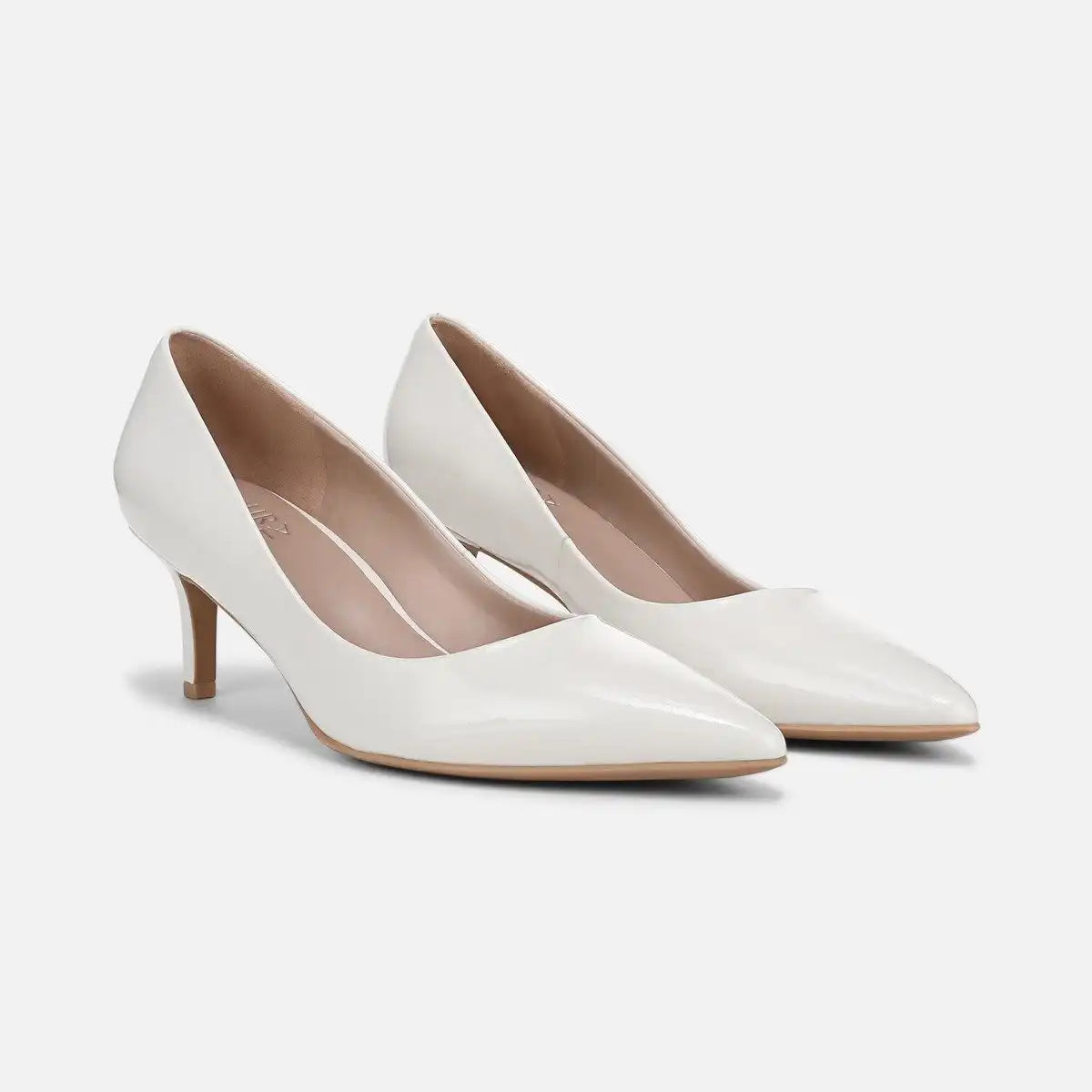 Everly Pump