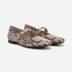 Kelly Mary Jane Flat